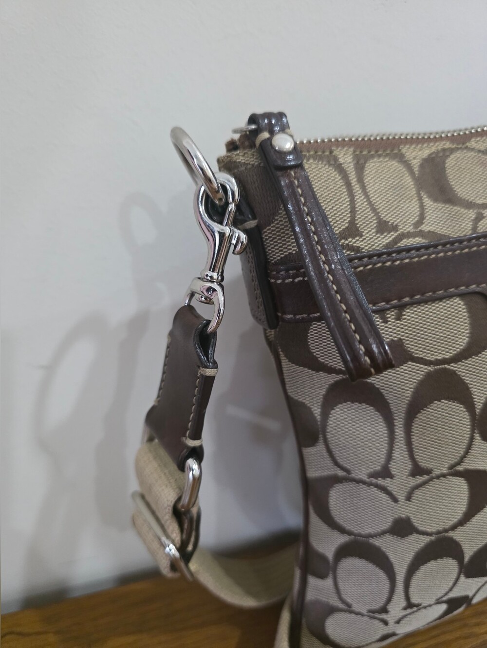 Coach Signature Jacquard Brown/Tan leather Crossbody bag - Picture 3 of 11